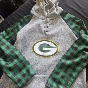 Green Bay Packers Gray and Green Hoodie